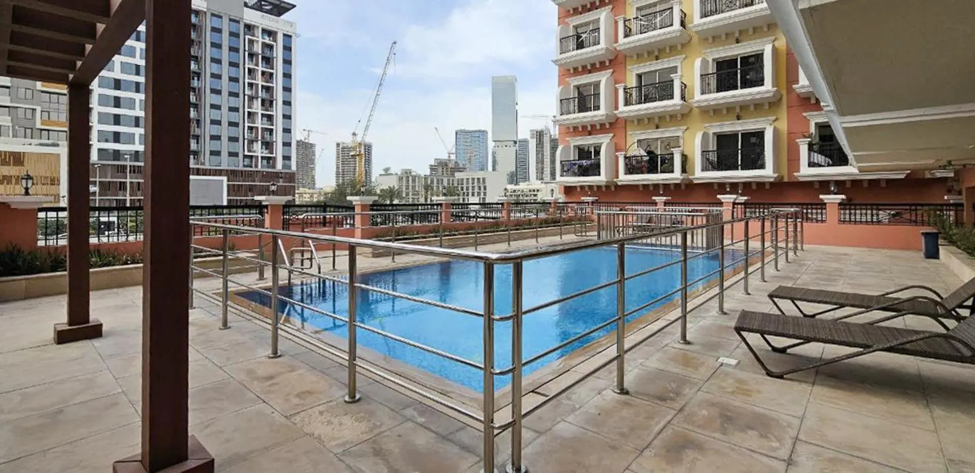 Studio In Botanica Jvc Perfect For 3 Dubai