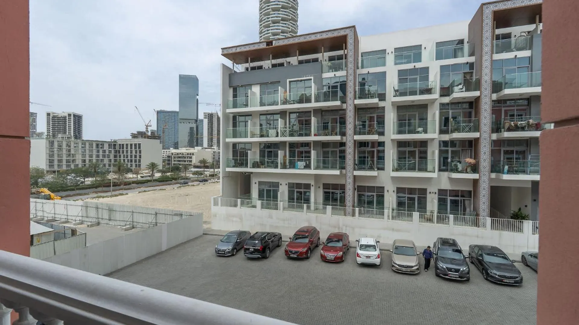 Studio In Botanica Jvc Perfect For 3 Dubai United Arab Emirates